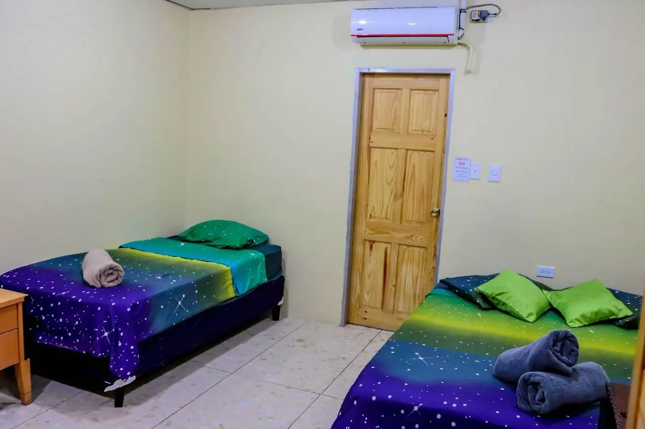 Liam'S Guesthouse On The Avenue Port Of Spain Guest house
