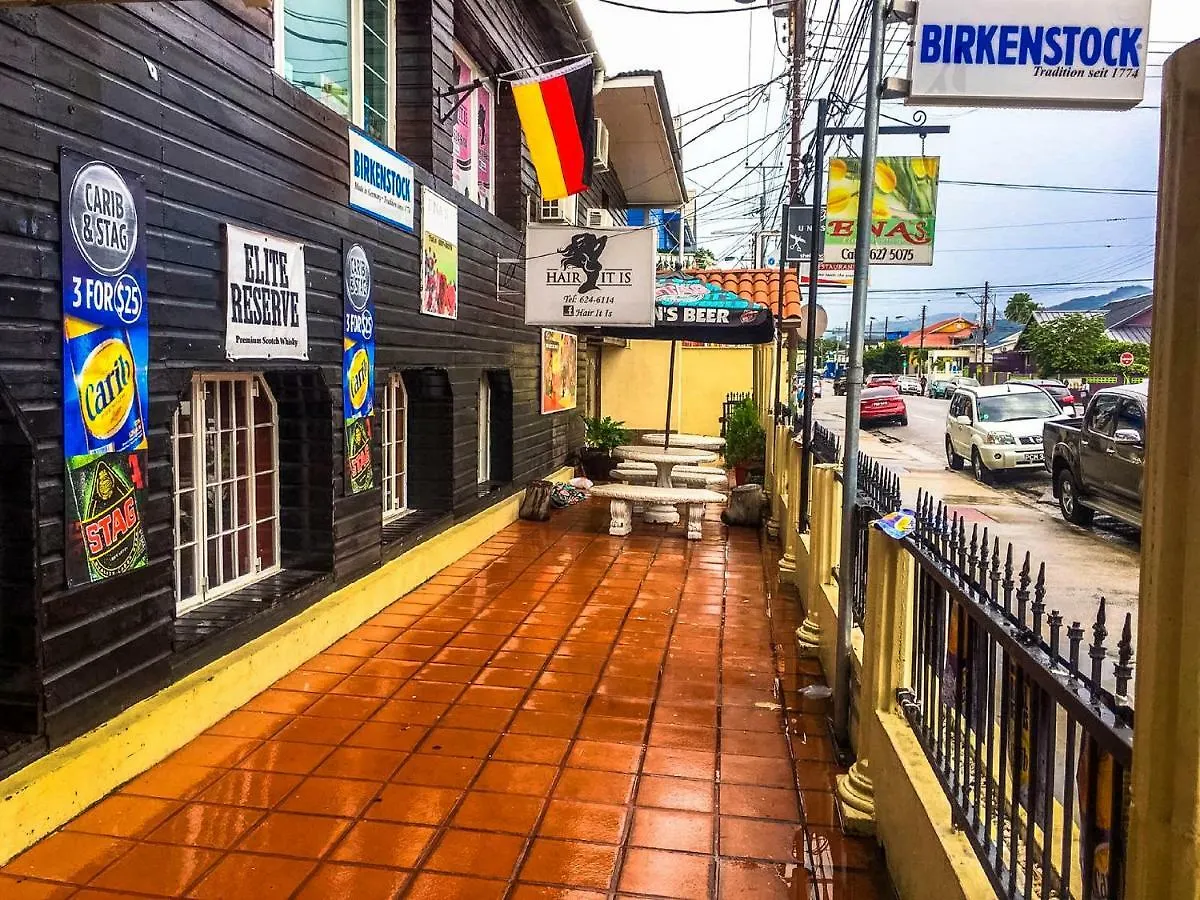 Liam'S Guesthouse On The Avenue Port Of Spain ゲストハウス