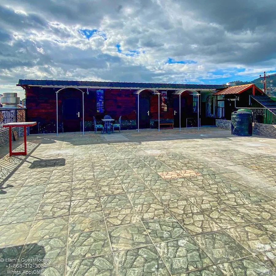 Liam'S Guesthouse On The Avenue Port Of Spain ゲストハウス